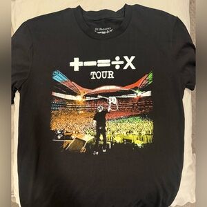 Ed Sheeran Official Concert Tshirt 2023 - NWOT - Sz M